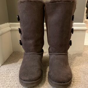 UGG Bailey Triplet Button Boot